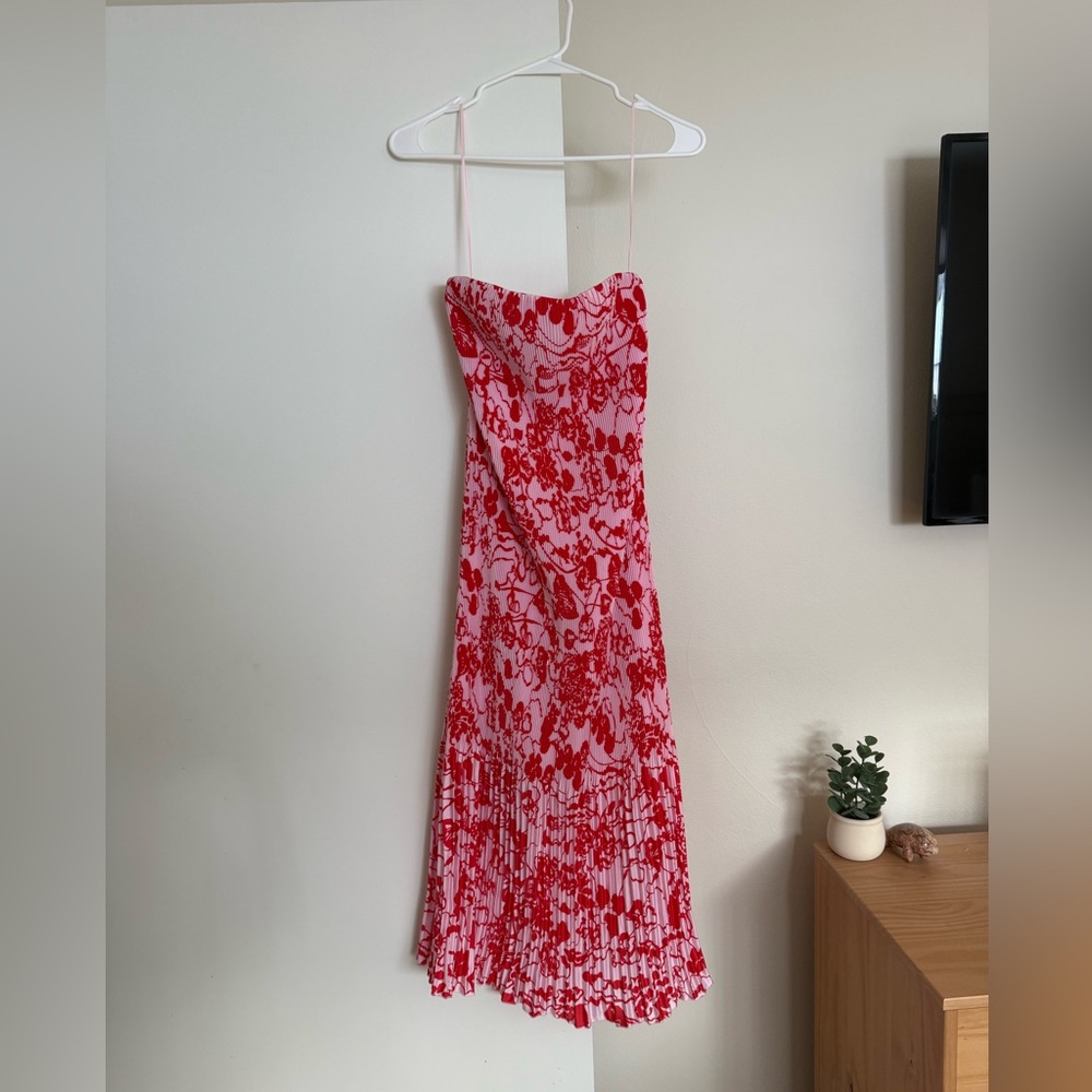 Abercrombie & Fitch Pink and Red Floral Giselle Pleat Midi Dress